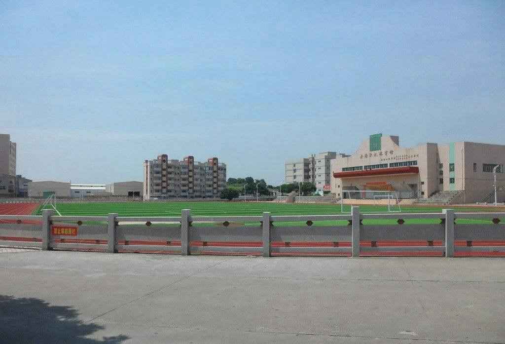 成都金沙卫校地址在哪里?