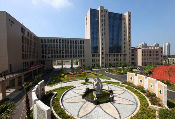 六盘水市理工职业技术学校可以升本吗