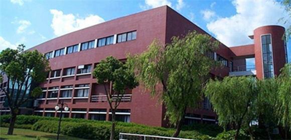 成都棠湖科学技术学校招生简章