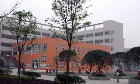 成都市蜀兴职业中学收费政策|奖学金以及助学金设置