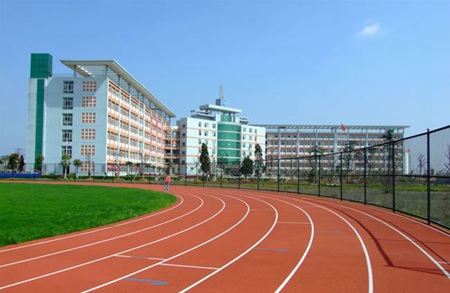 赤水市中等职业学校学费是多少
