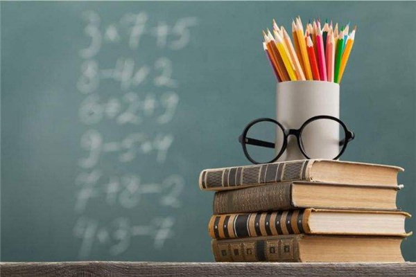 重庆哪所职业学校可以学语言类专业