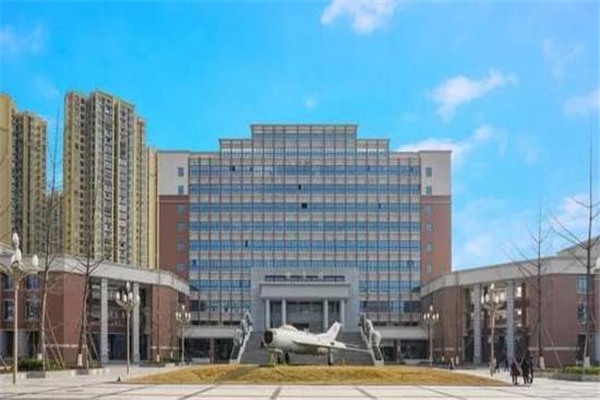 贵州警官职业学院中专部招生对象及要求