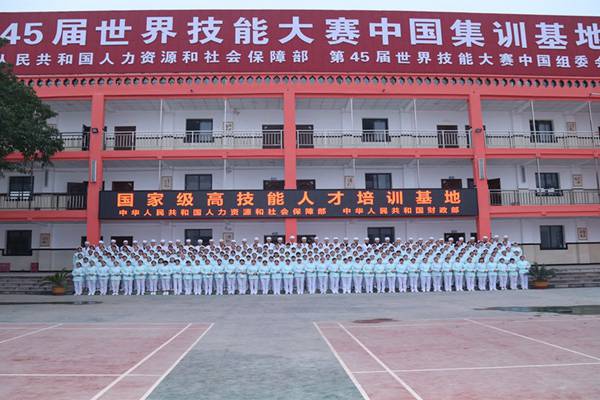 重庆护理专业就业前景好不好