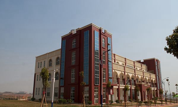 威宁自治县中等职业学校在哪里