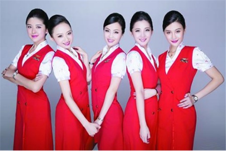 四川西南航空专修学院的空姐要求
