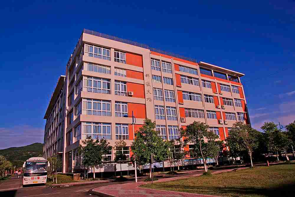 成都铁路司机学校