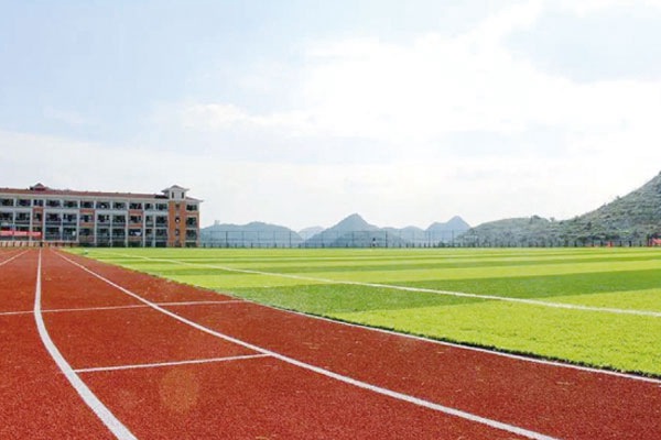 泸州市江阳职业高级中学校学费是多少?