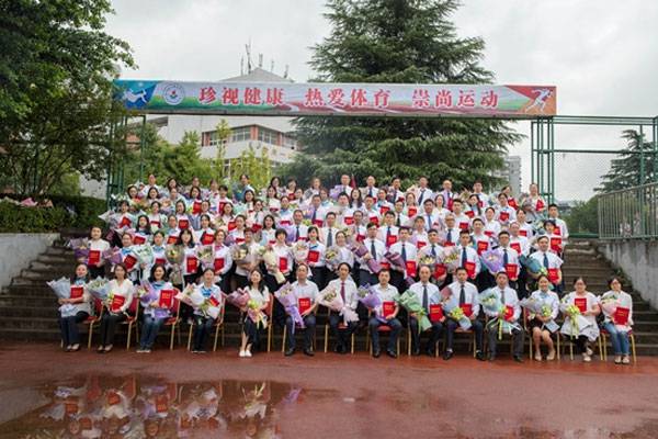 重庆市行知高级技工学校有那些专业?