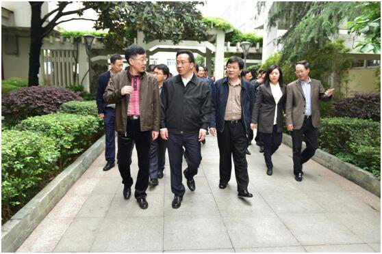 泸州市江南职业中学校地址在哪里?