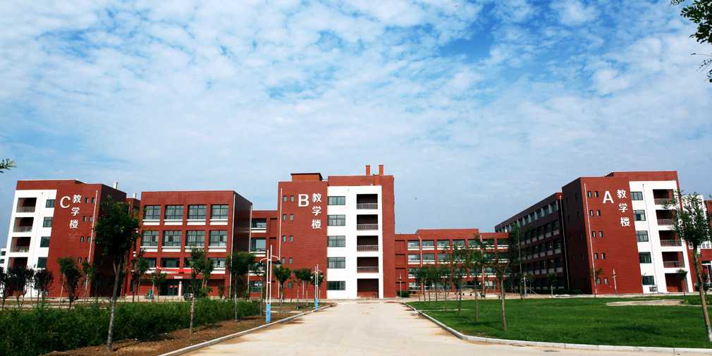 成都铁路工程学校好吗