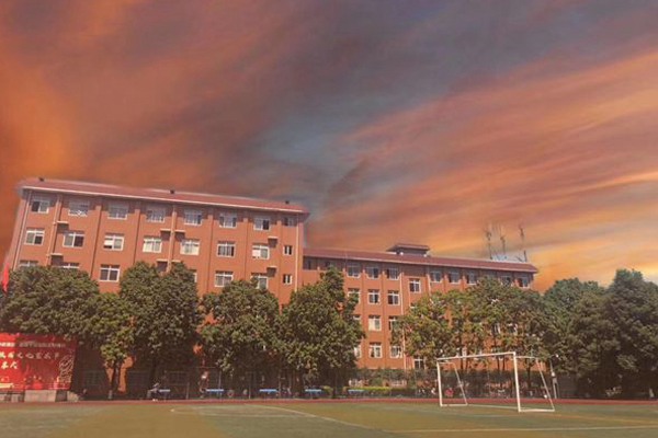 自贡市旅游职业高级中学寝室环境怎么样?
