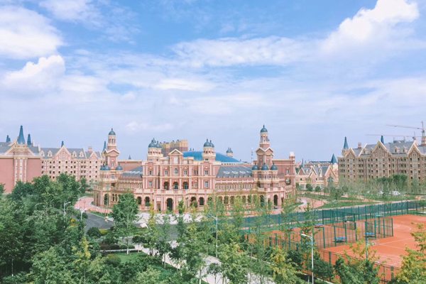 四川现代艺术学校乘车线路怎么走?