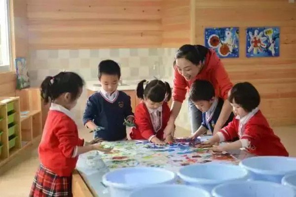 成都幼师学校招生学费多少
