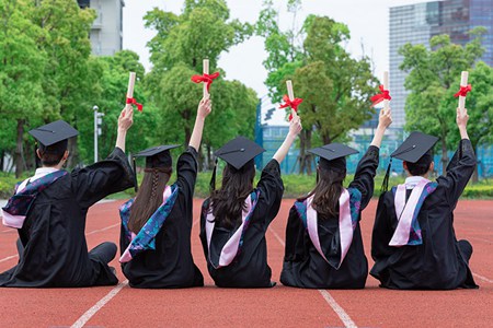 中国五冶大学是公办学校还是民办学校