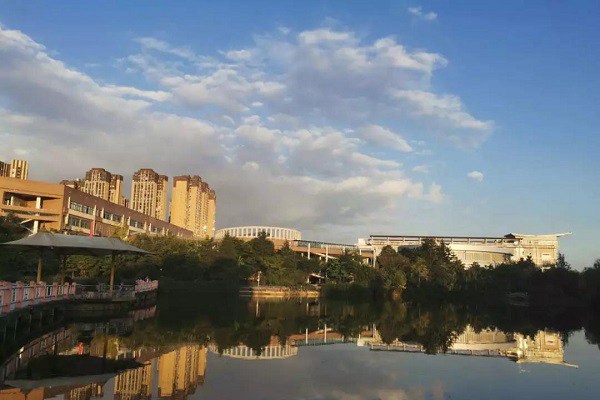成都学幼师专业好不好