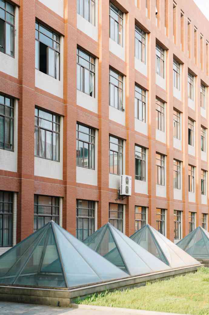 成都西部高级职业技术学校