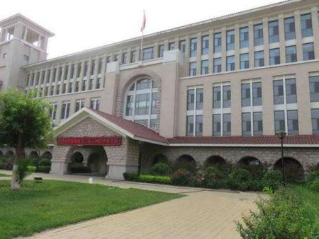息烽县中等职业学校环境怎么样?