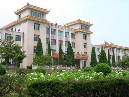 成都郫县希望职业技术学院怎么样
