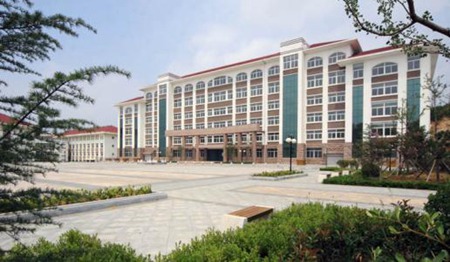 贵阳市城乡建设学校管理方式
