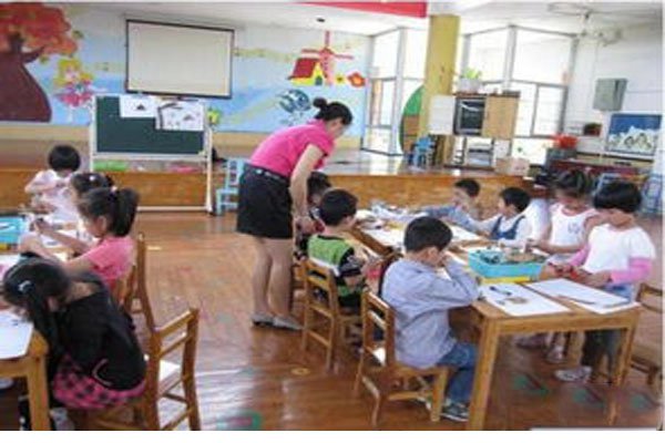 成都全日制小学教育学校