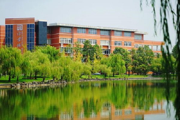 成都学学前教育好的学校