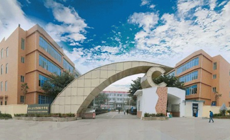 四川航空专修学院介绍