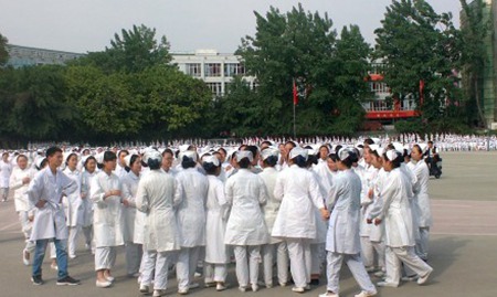 成都希望卫生学校有哪些专业