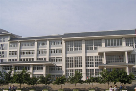 攀枝花职业中学有哪些之经贸旅游学校